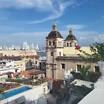 Downtown, Balcony, 360 Viewpoint Terrace, Comfortable